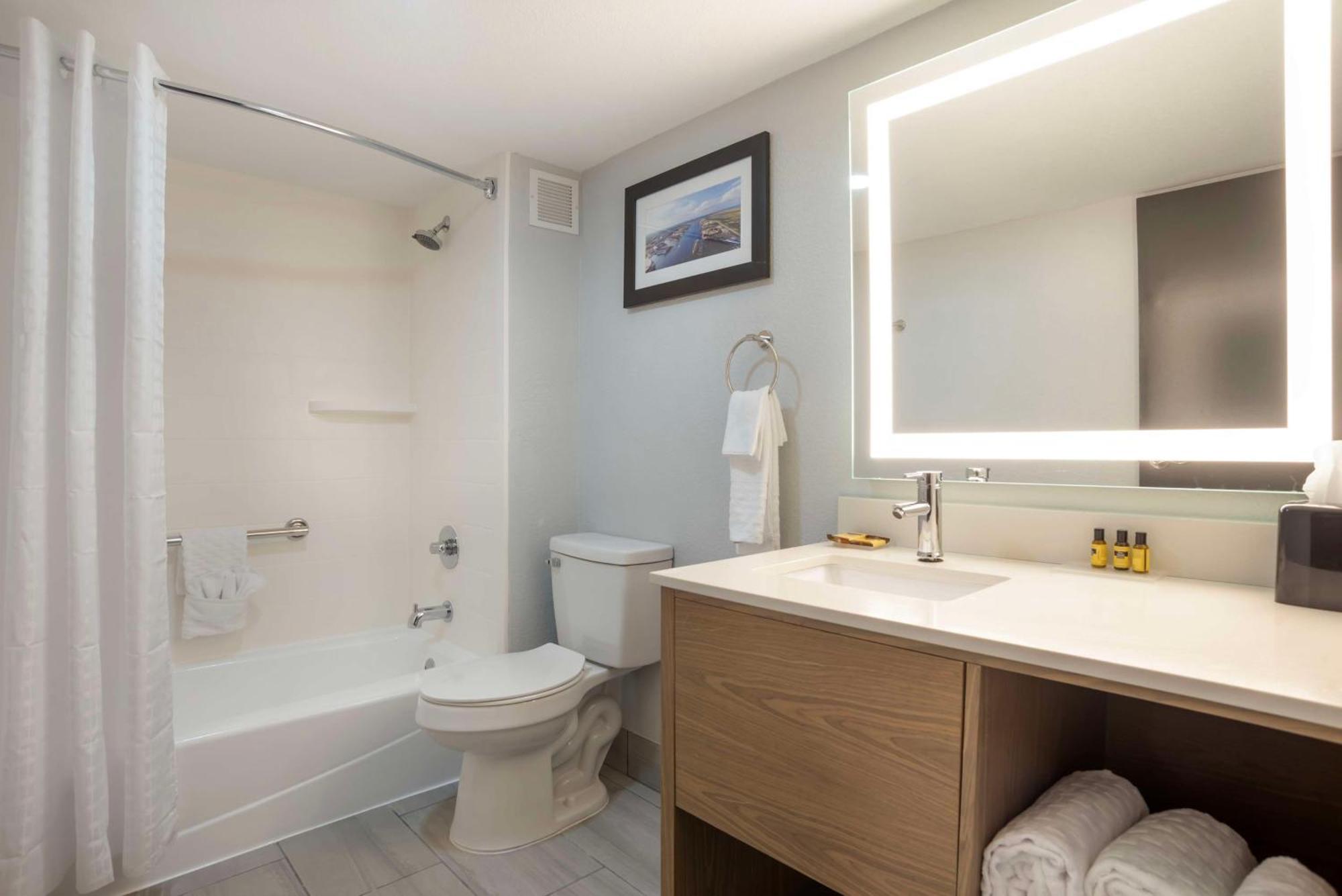 Best Western Plus Mobile Inn And Suites Ngoại thất bức ảnh